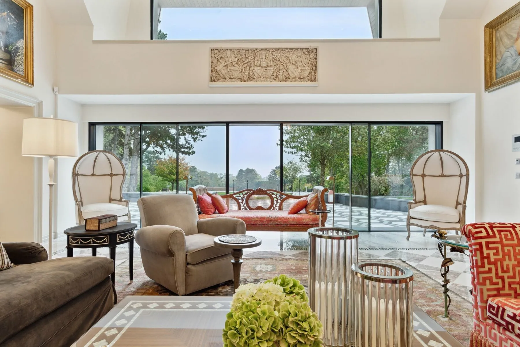 Modern Apartment